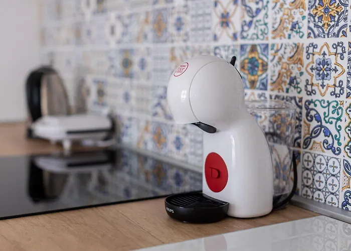 House Niko T With 6 سبليت