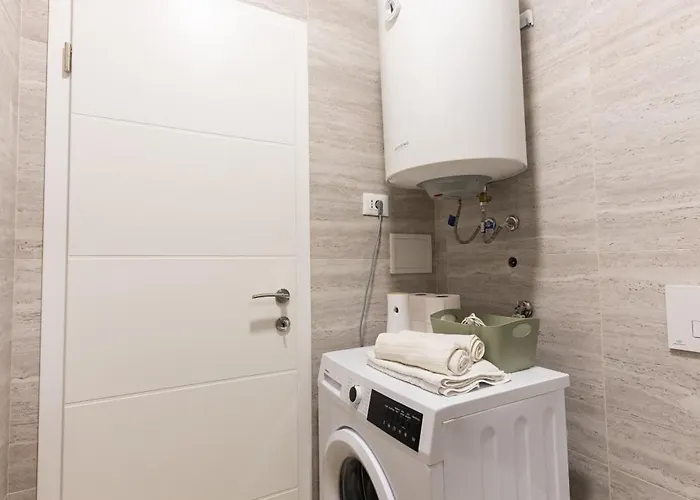 شقة House Niko T With 6 *