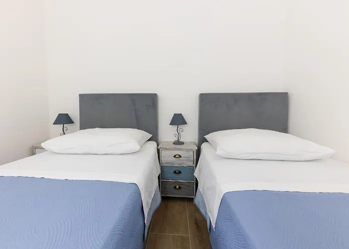 شقة House Niko T With 6