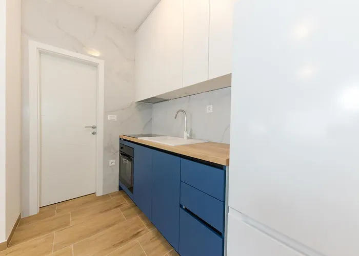 شقة House Niko T With 6 *